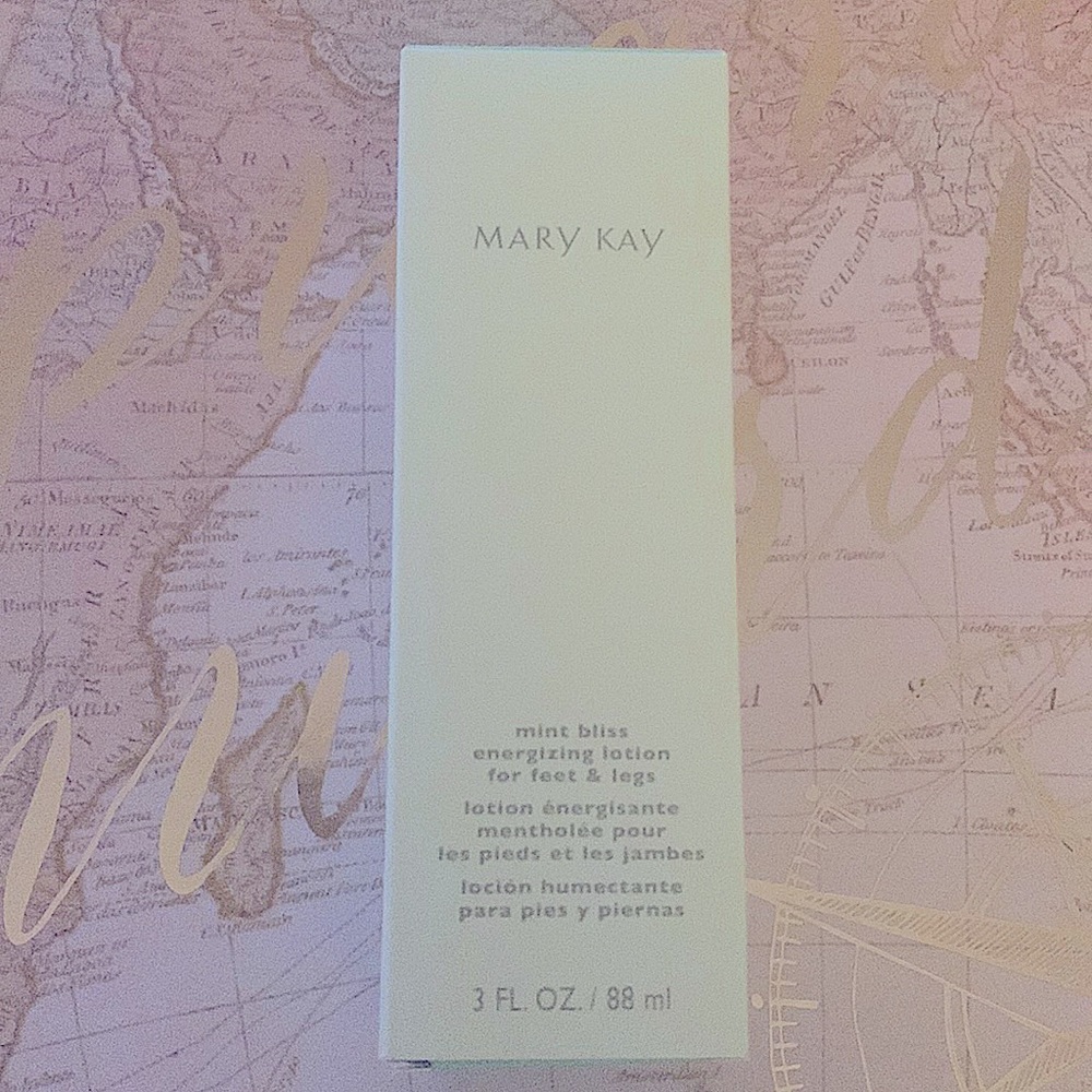 Mary Kay Mint Bliss Energizing Lotion For Feet and Legs